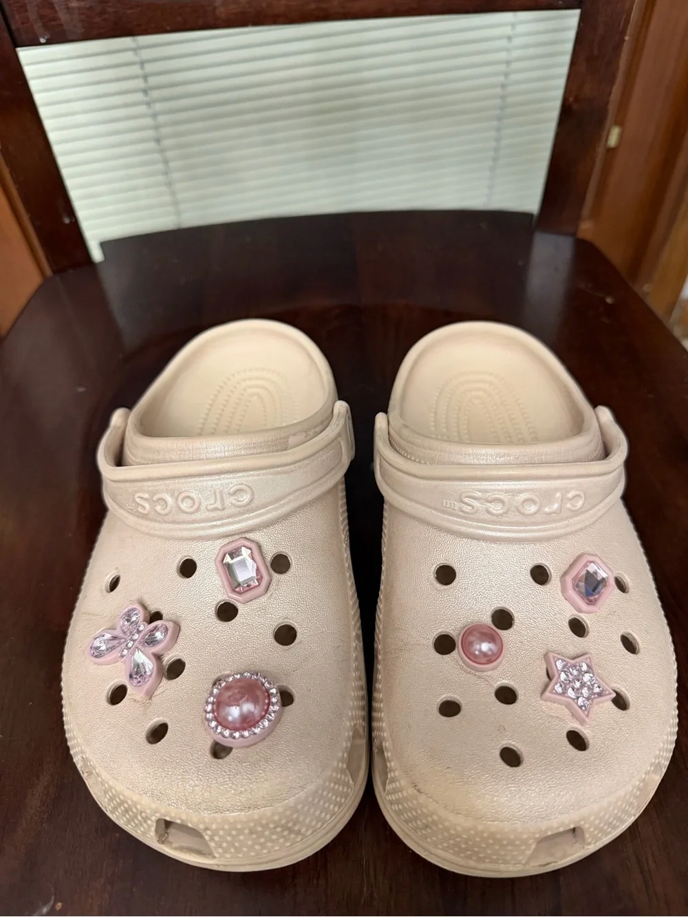 CROCS Kids Classic Clog with Pink Jewel Charms - pink 3